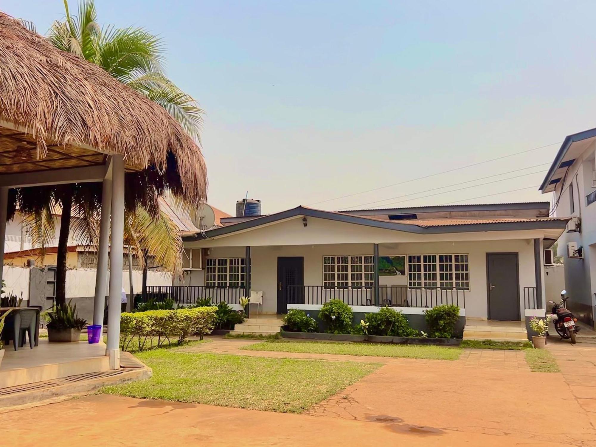 Paloma Guest House Kenema Exterior foto