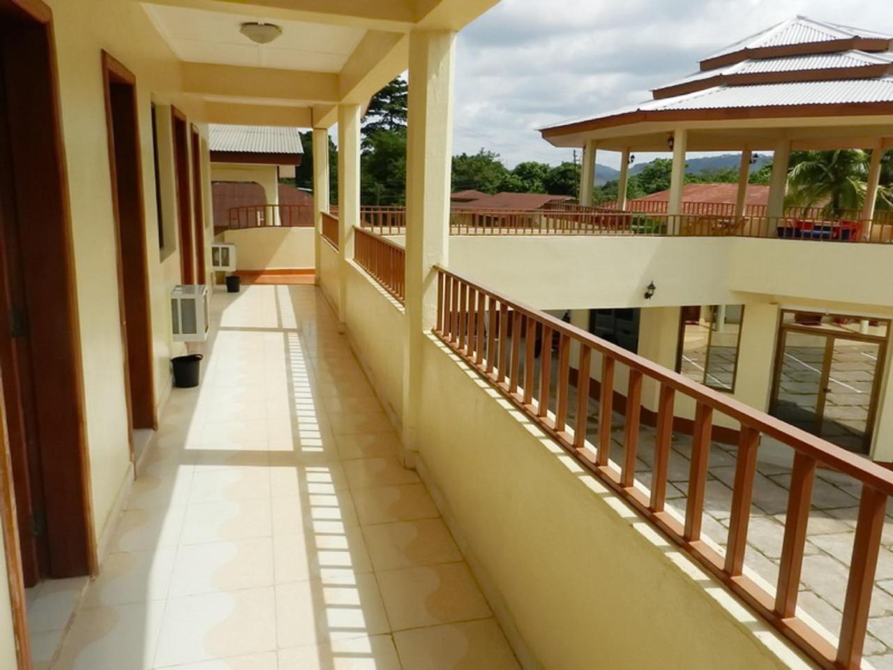 Paloma Guest House Kenema Exterior foto