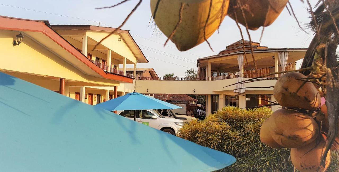 Paloma Guest House Kenema Exterior foto